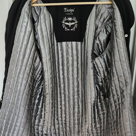 Ensign London Black Insulated Jacket Size Medium - Picture 4 of 13